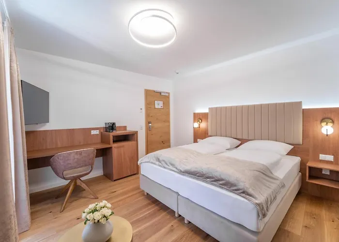 Das Mondsee فندق 4*